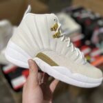 Air Jordan I Mid 'White and Phantom' is inspired by the inside out structure, with a unique layered design and exposed foam shoe 9