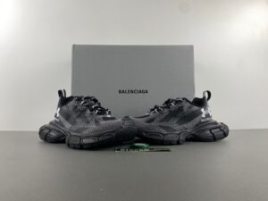 Balenciaga Track.3 Trainers ‘Black’ 700875W3RF11090