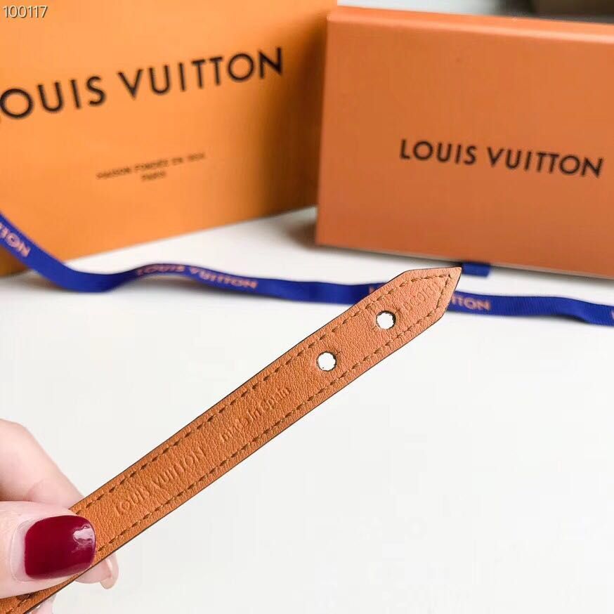 Beautiful LV bracelet uitton Louis Vuitton LV double-sided presbyterian leather bracelet new color shipment, counter consistent, hot products shipped, unique design, retro avant-garde, beauty must have, multi-color selection 9 - Image 2