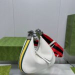 Handbags are made of imported original cowhide, high-end quality, gift bag invoice, size 17x12x7.5 DD5502350 white