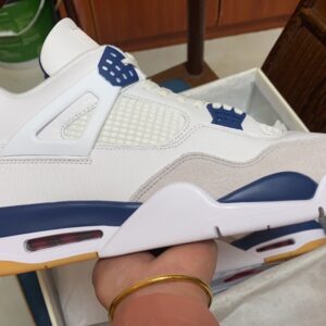 NIKE Men 8.5US Sb Air Jordan 4 White Navy