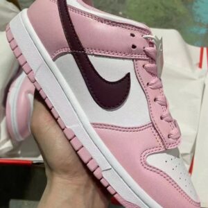 Nike Dunk Low Pink Foam Valentine GS uss | Brand New
