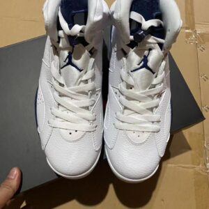 Nike Air Jordan 5 Retro Green Bean 2022 Size 12C Toddler DQ37354-003.
