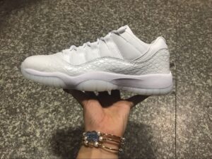 Joe 13 White Red 40--476