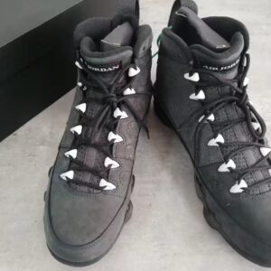 Jordan 1 Mid Vintage Grey trendy retro basketball shoes white gray oxidized midsole shoe size: 36-46 with half size 10