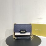 Link bag adopts imported original cowhide high-end quality gift bag invoice size 23x15x9 DD550225020  purple