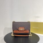 Link bag adopts imported original cowhide high-end quality gift bag invoice size 23x15x9 DD550225020