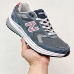 New Balance 993 Blue Mens / Boys Size XWide Athletic