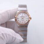 Omega Constellation Quartz Women's Watch Rose Gold Bezel