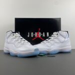 Poison version 8. Jordan 8th generation Air Jordan 12 Blueberry Blueberry Item number: CT8013-140 Date of debut: December 18 Original Poison version 8.40 Number 7-13 Shipping 4-518