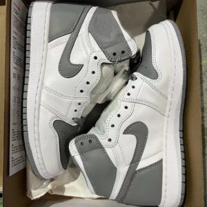 Pure original Air Jordan 1 Low Khaki color scheme Item number: DH6931-102 Size: 36-47.520