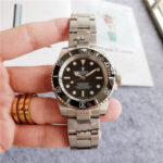 ROLEX SUBMARINER NO DATE 41MM STAINLESS STEEL 124060-0001 1240600001