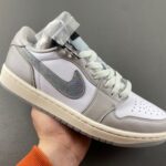 Version Y3! Jordan 1st Generation 1 High OG Chicago UN Chicago + Shadow Gray Item No.: HV8563-600 Release Date: Summer 2025 Original Version Y3. 44 Number 7.5-13 45.5 Shipment 4-617
