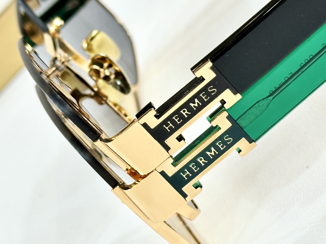 HERMES 00029